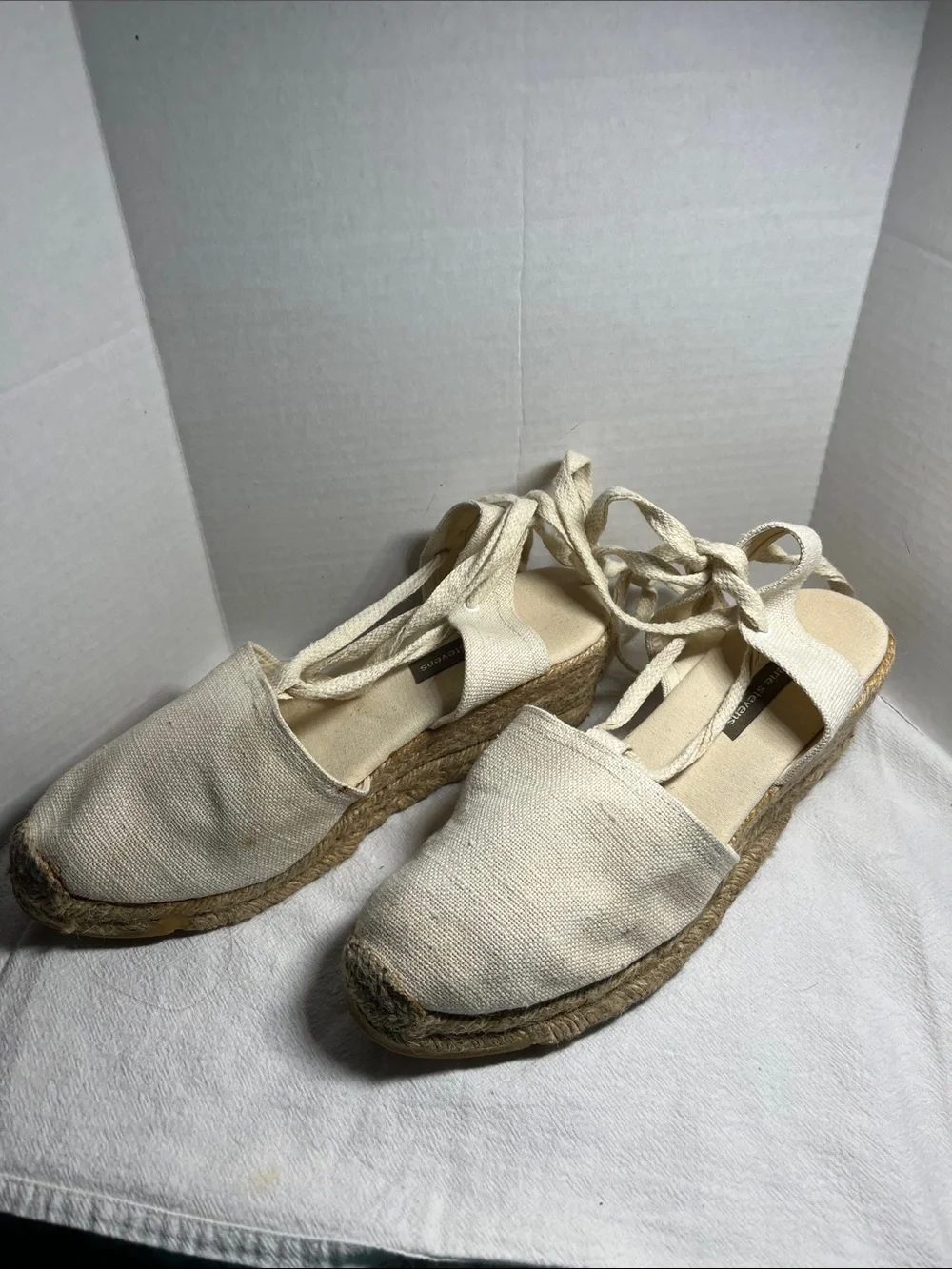 Valerie Stevens Cream Canvas Espadrille Wedge Sandals with Ankle Wraps